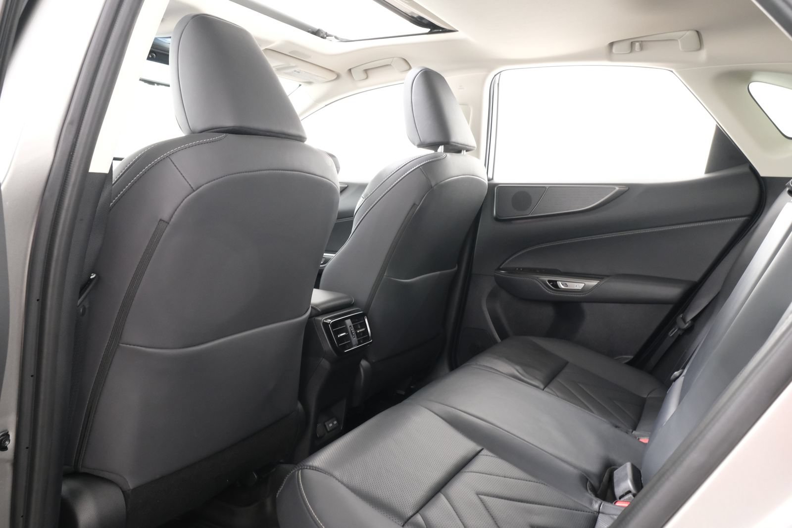 Used 2024 Lexus NX 450h+ AWD w/ Vision Package image 35