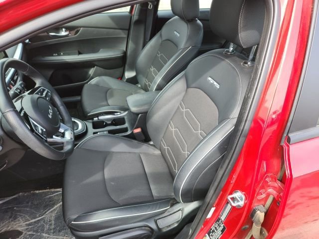 Used 2024 Kia Forte GT-Line w/ GT-Line Premium Package image 19