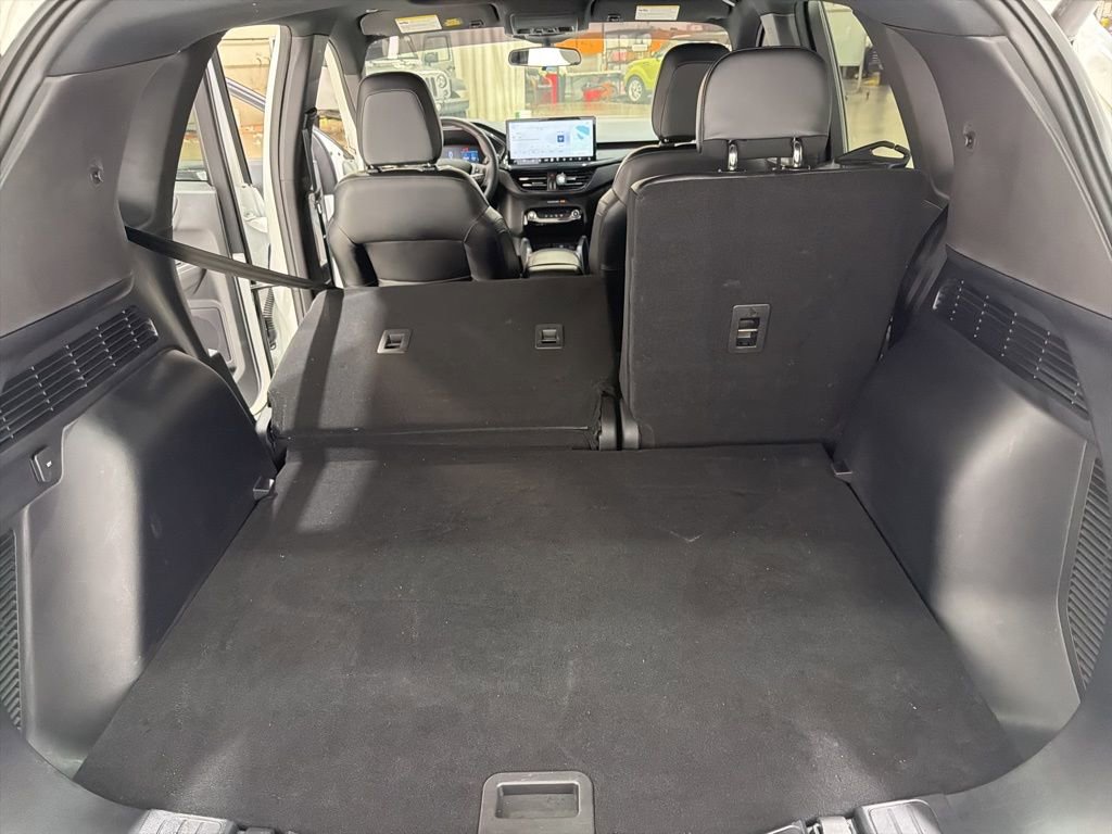 Used 2023 Ford Escape ST-Line w/ Tech Pack #1 image 27