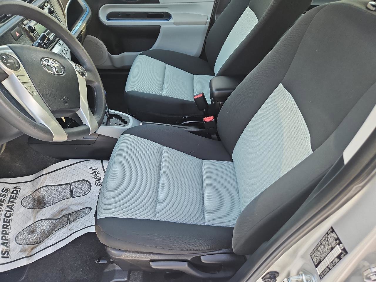 Used 2013 Toyota Prius C Two FWD image 11