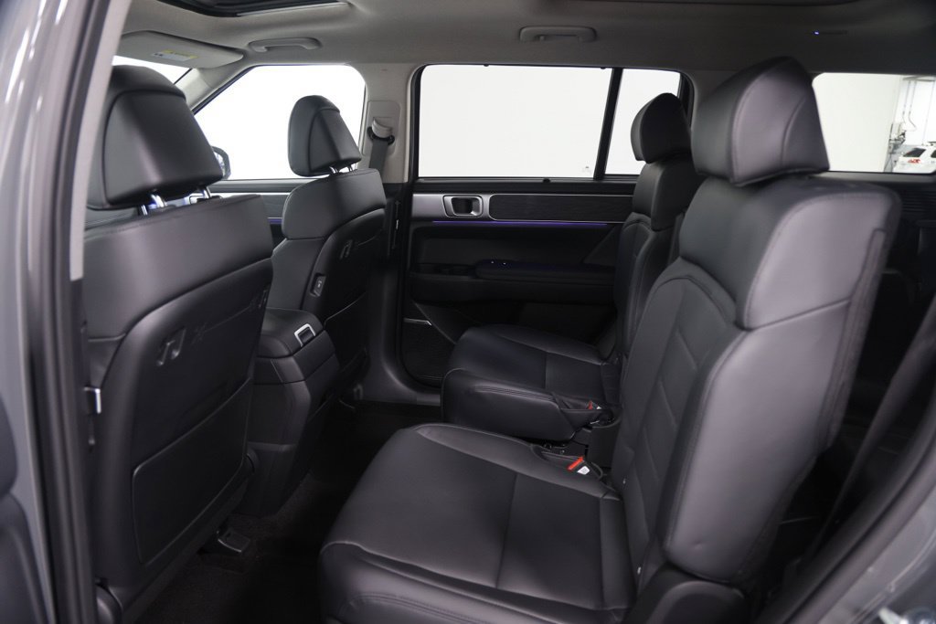 New 2027 Hyundai Santa Fe Limited AWD/4WD image 18