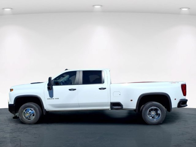 Used 2024 Chevrolet Silverado 3500 W/T AWD/4WD image 6