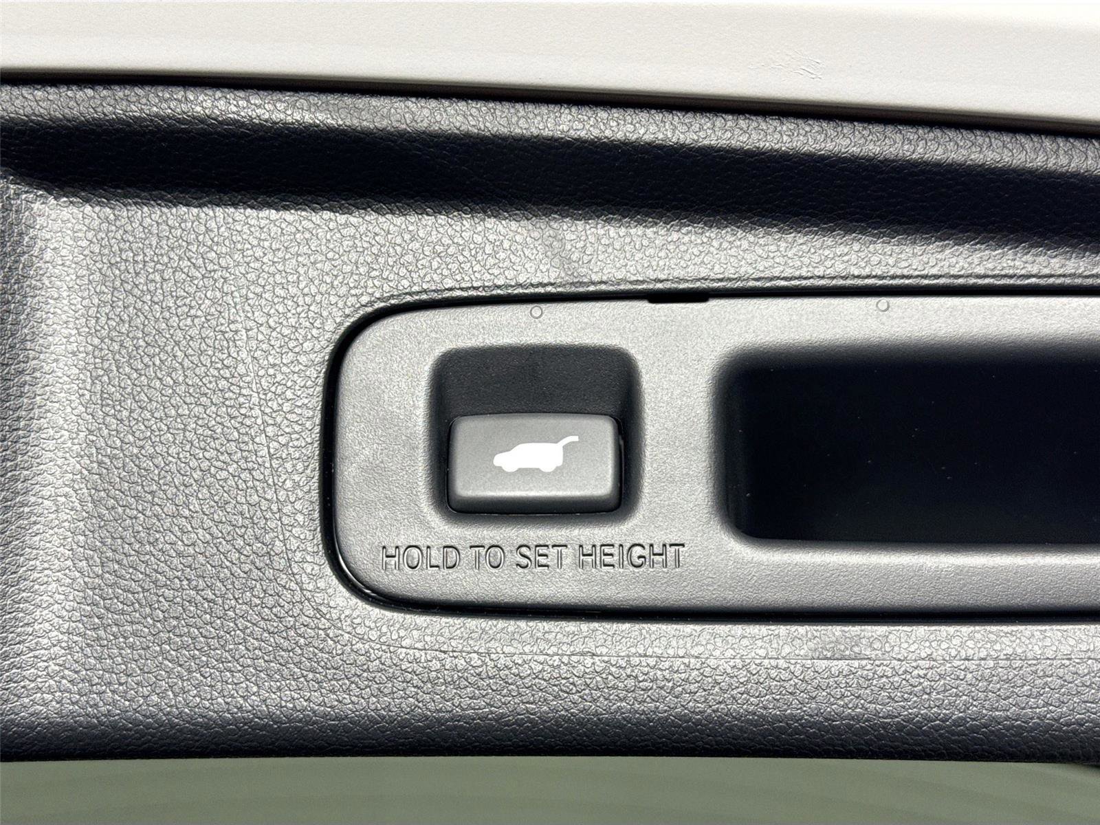 Used 2025 Honda CR-V Sport-L image 40