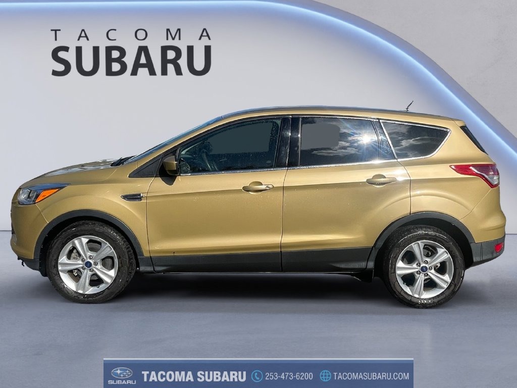 Used 2014 Ford Escape SE FWD image 2