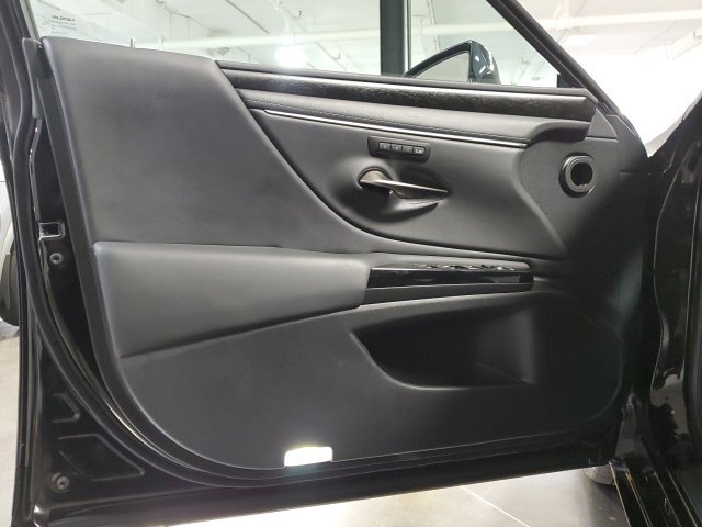Used 2024 Lexus ES 350 w/ Premium Package FWD image 14