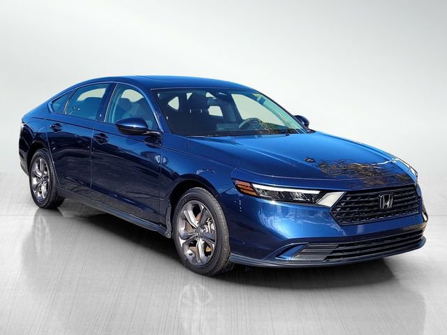 Used 2022 Honda Accord Sport image 3
