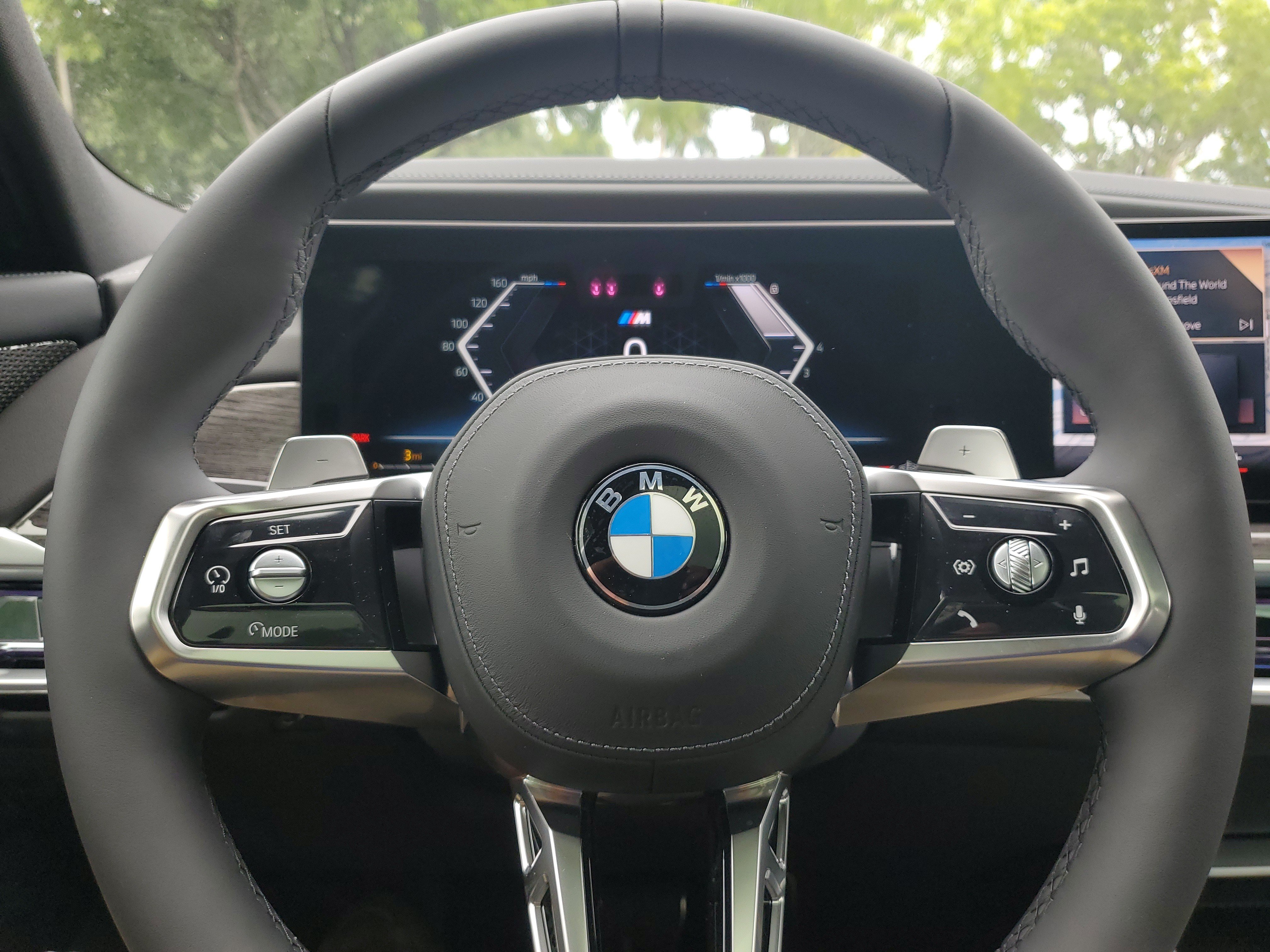 New 2026 BMW 760i xDrive w/ Luxury Rear Seating Package AWD/4WD image 22