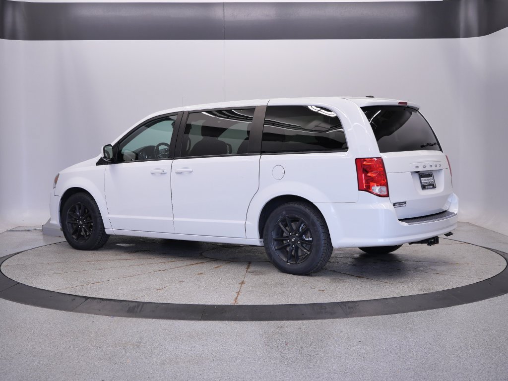 Used 2019 Dodge Grand Caravan GT FWD image 3