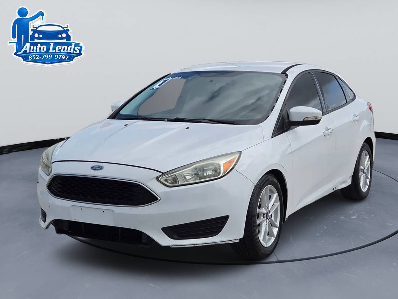 Used 2015 Ford Focus SE FWD image 3