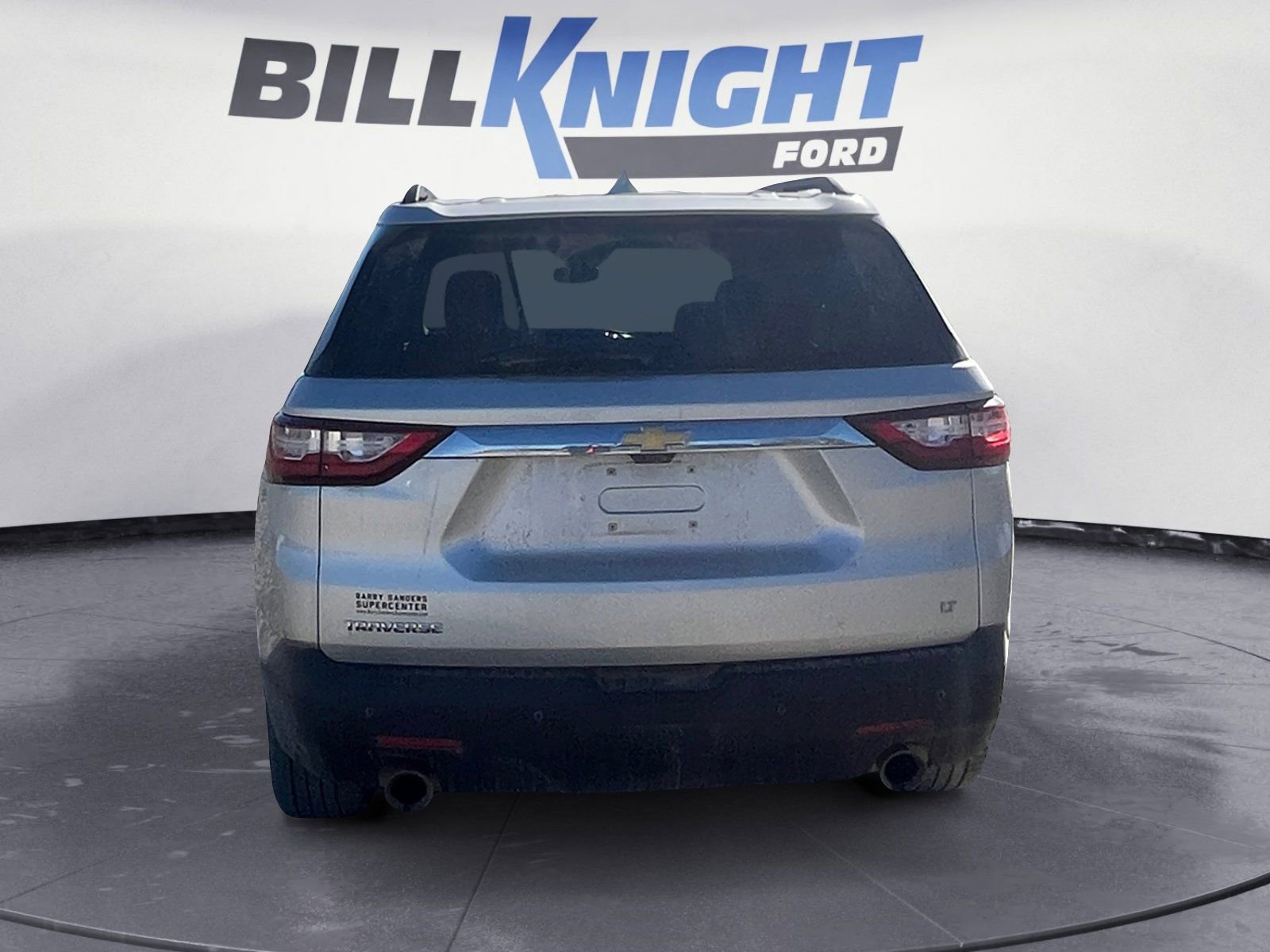 Used 2019 Chevrolet Traverse LT w/ LT Premium Package image 4