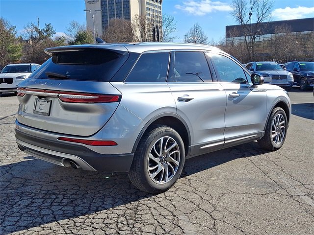 Used 2022 Lincoln Corsair AWD w/ Equipment Group 101A image 6