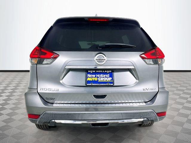 Used 2018 Nissan Rogue SV w/ Premium Package image 6
