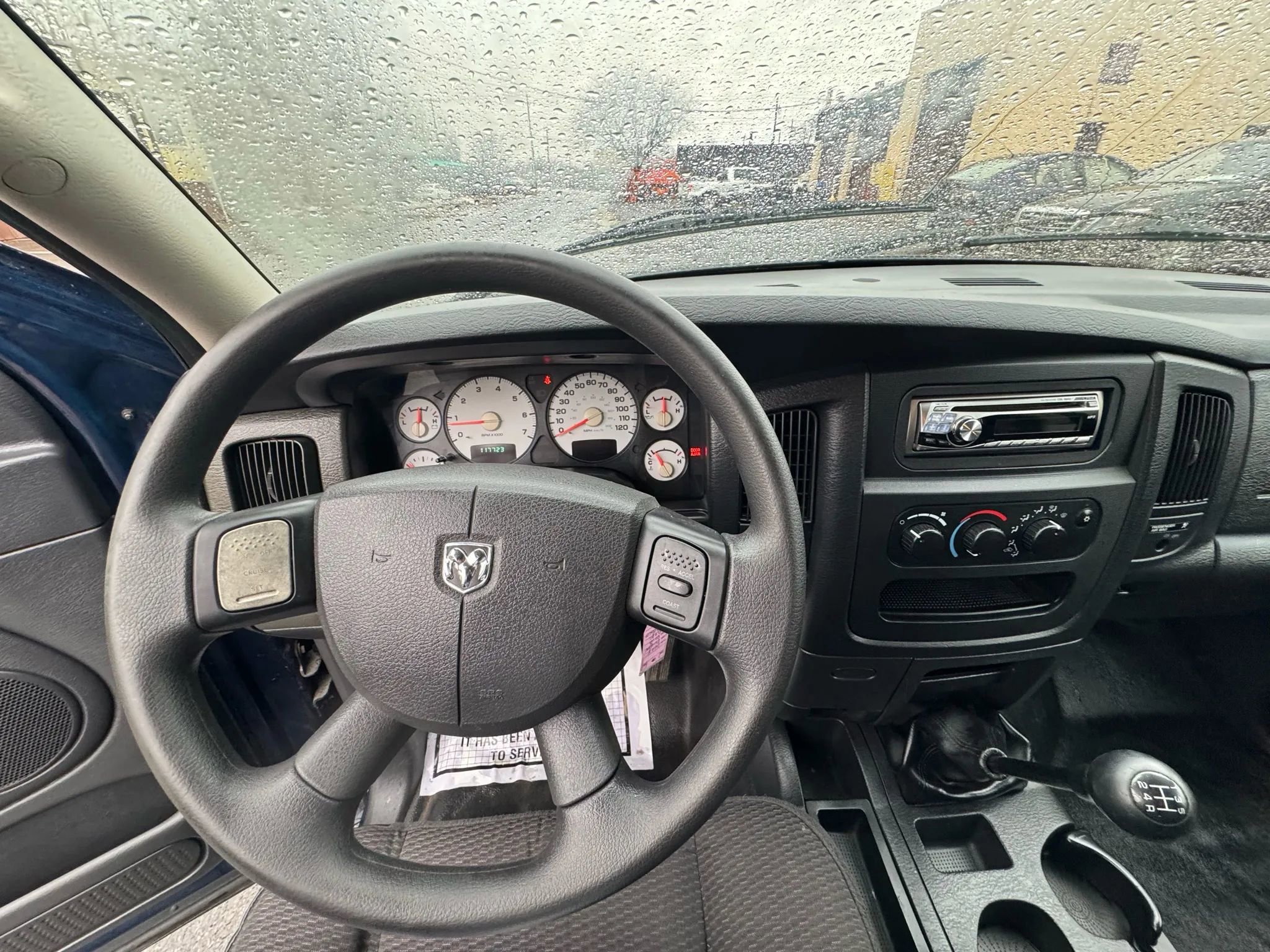 Used 2004 Dodge Ram 1500 Truck ST image 12