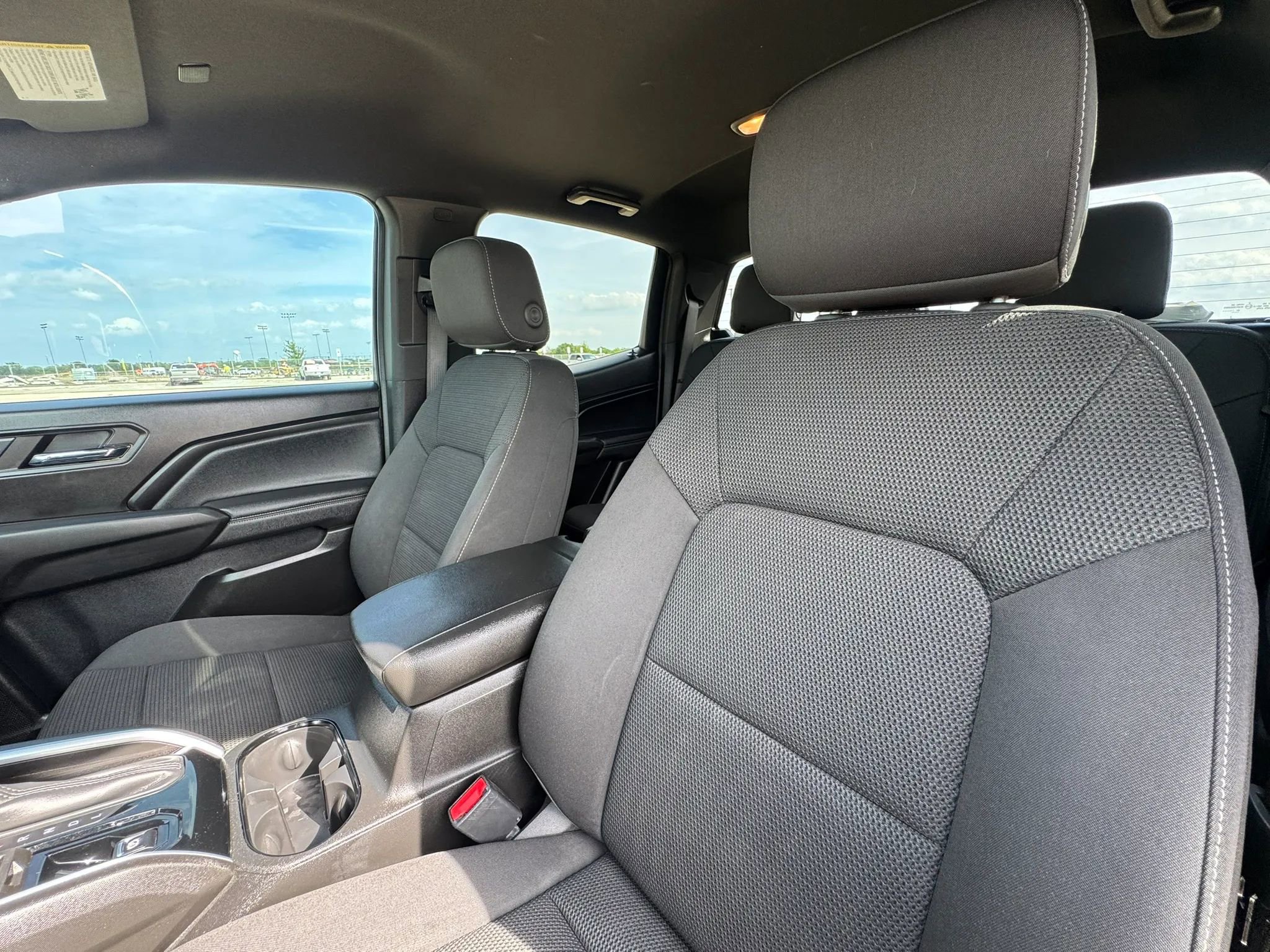 Used 2023 Chevrolet Colorado LT w/ LT Convenience Package RWD image 22
