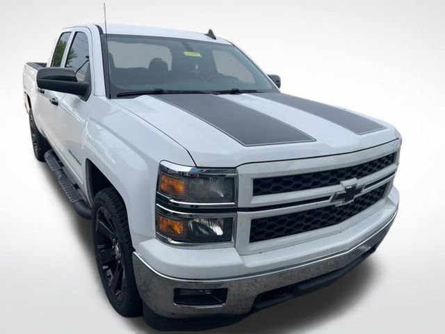 Used 2015 Chevrolet Silverado 1500 LT w/ Rally 2 Edition image 9