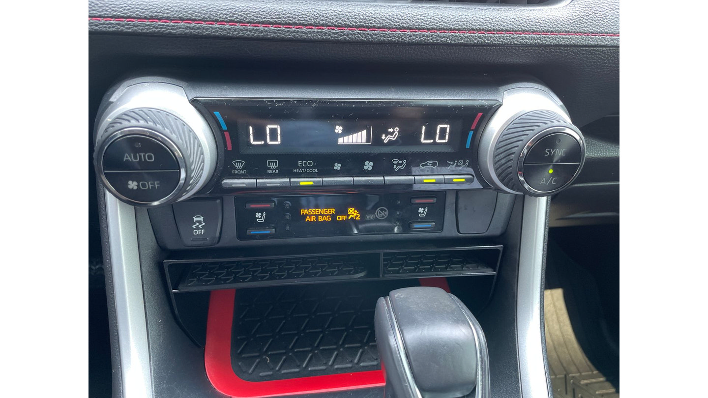 Certified 2020 Toyota RAV4 TRD Off-Road w/ TRD Off-Road Weather Package AWD/4WD image 13