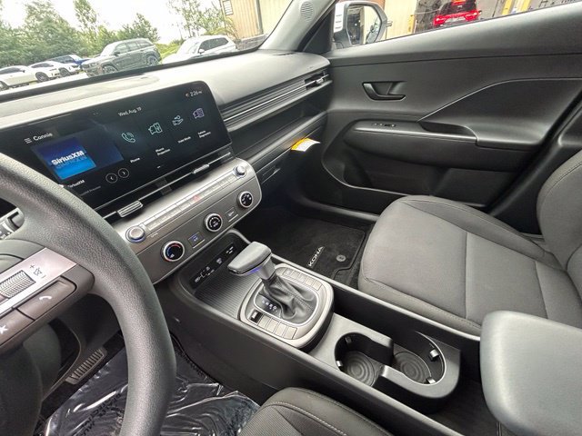 Certified 2026 Hyundai Kona SE FWD image 23