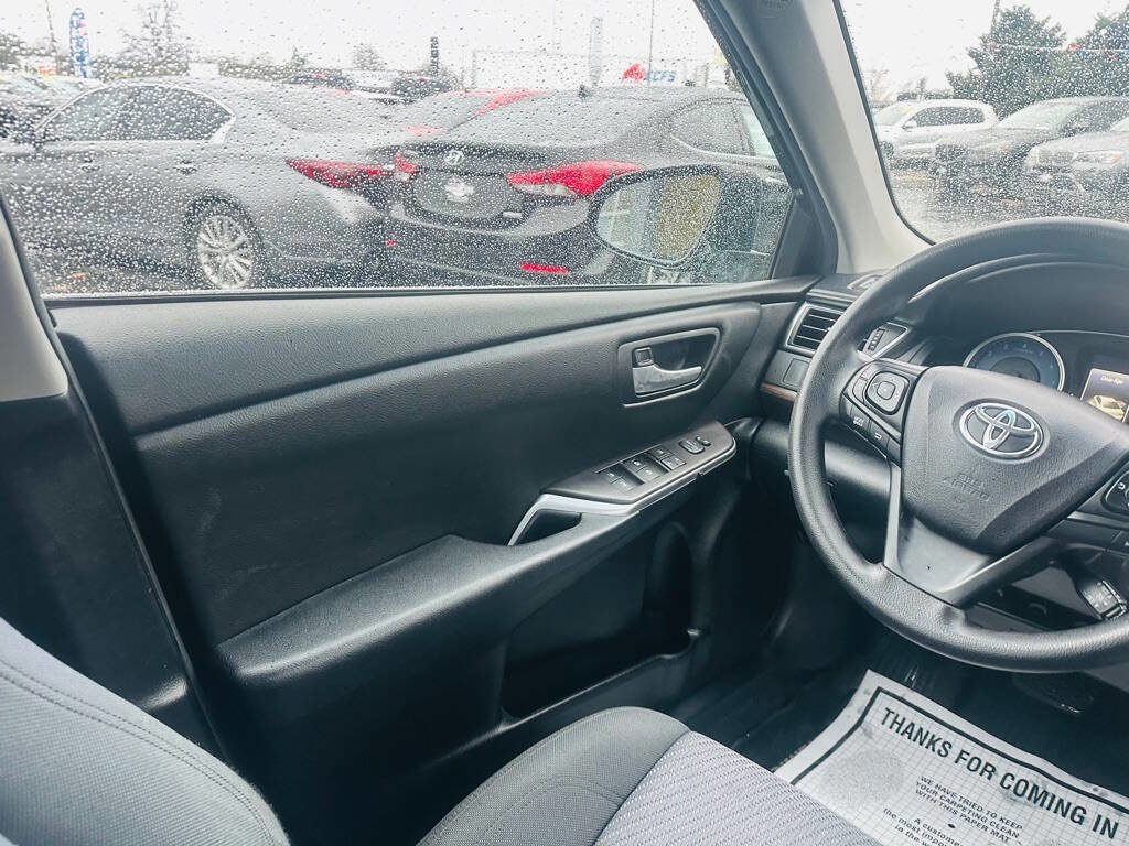 Used 2016 Toyota Camry LE w/ Protection Package (Q2) image 15