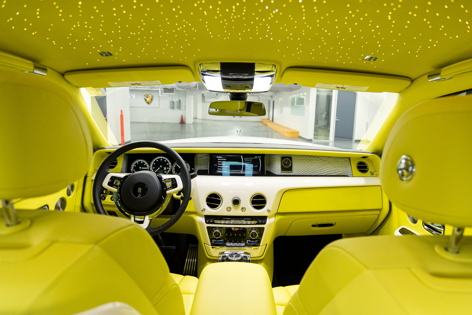 Certified 2024 Rolls-Royce Phantom Sedan w/ The Phantom Package RWD image 65