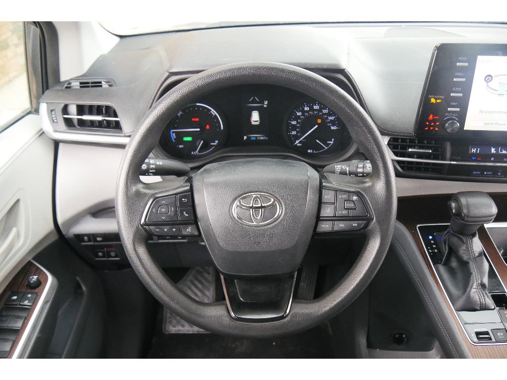 Used 2023 Toyota Sienna LE image 20