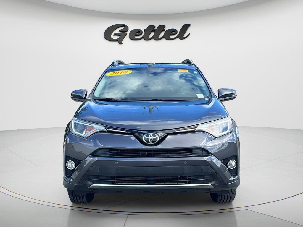 Used 2018 Toyota RAV4 XLE FWD image 2
