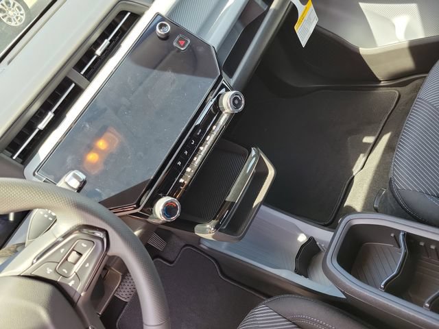 New 2027 Chevrolet Bolt LT FWD image 31
