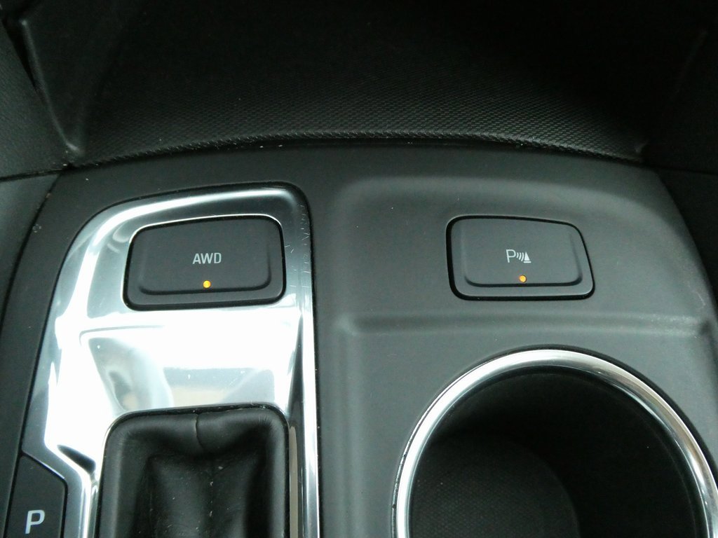 Used 2024 Chevrolet Equinox LT image 17