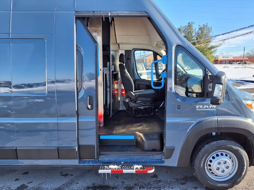 Used 2024 RAM ProMaster 3500 image 24