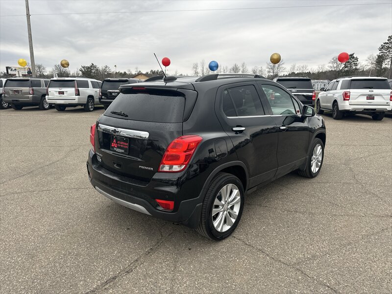 Used 2019 Chevrolet Trax Premier w/ LPO, Protection Package AWD/4WD image 3