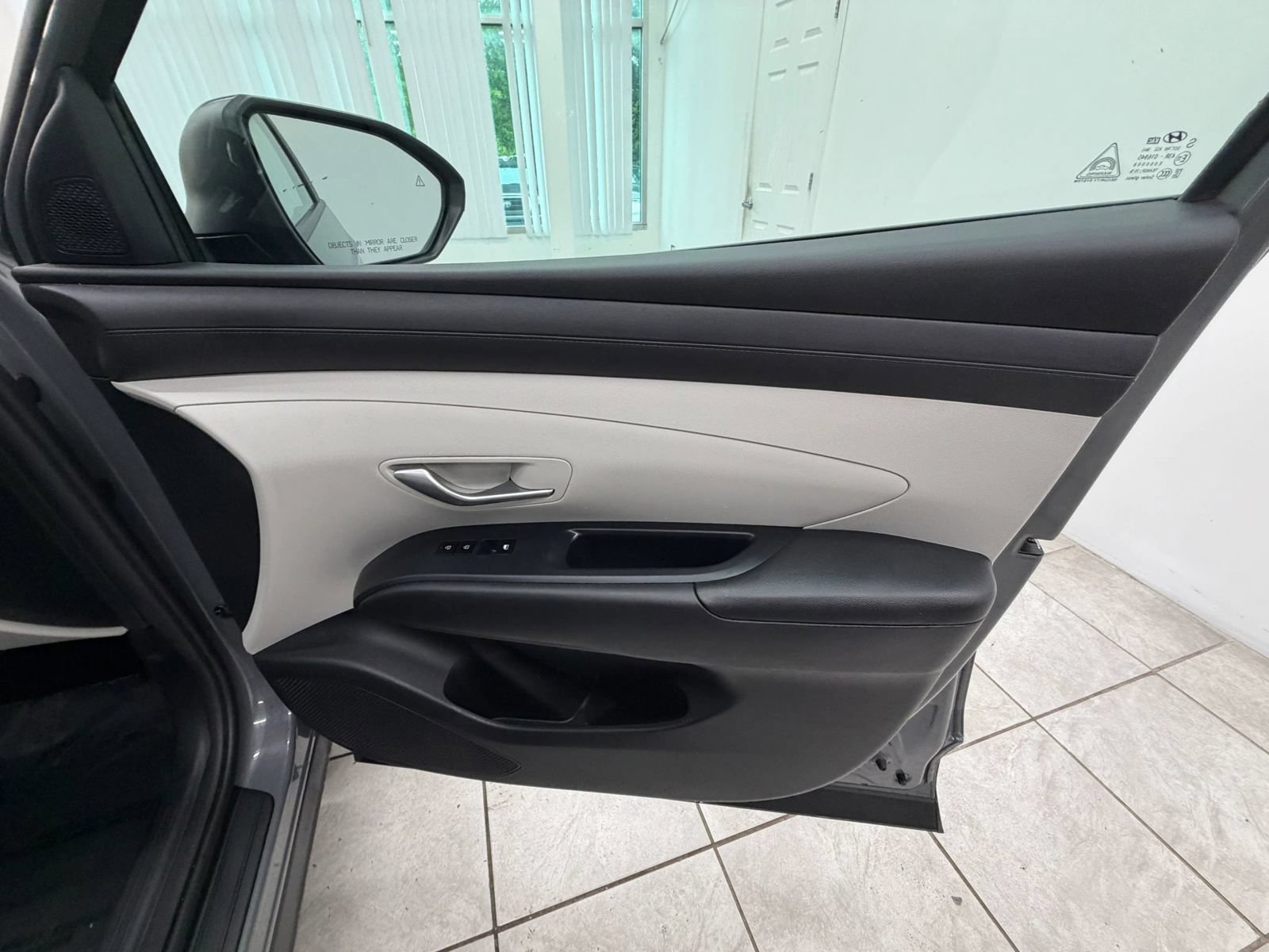Used 2025 Hyundai Tucson SE AWD/4WD image 20