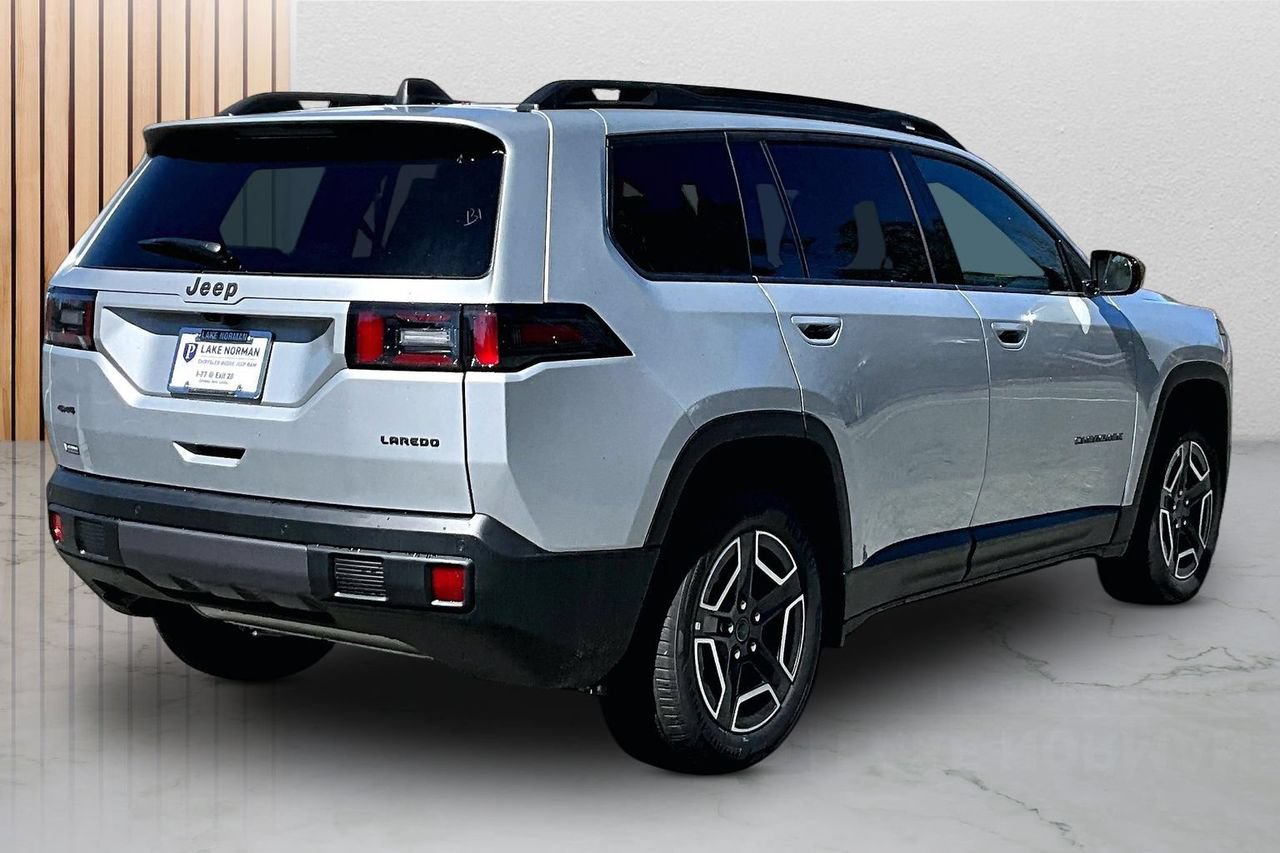 New 2026 Jeep Cherokee Laredo AWD/4WD image 8