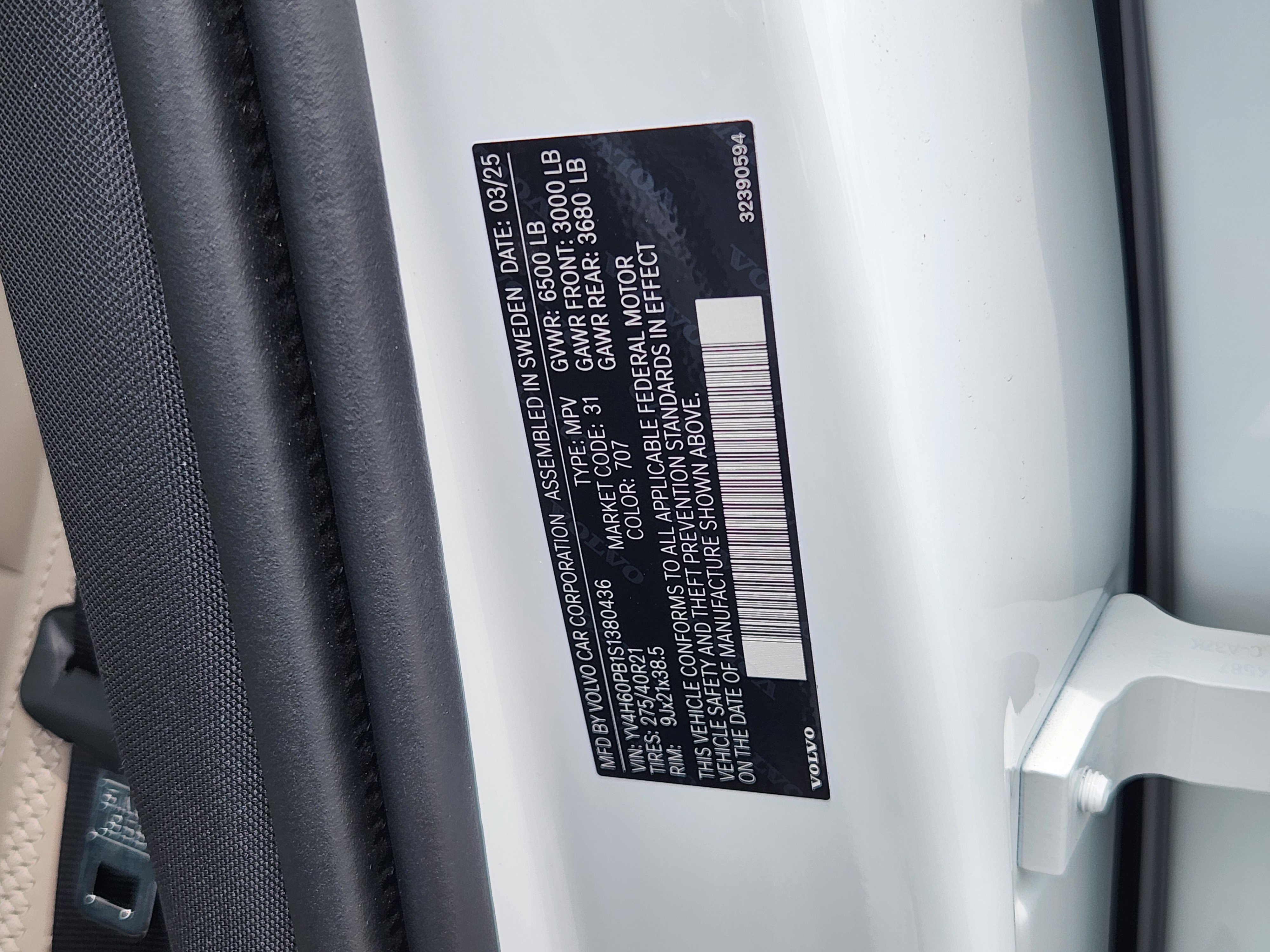 New 2025 Volvo XC90 T8 Plus w/ Protection Package image 38