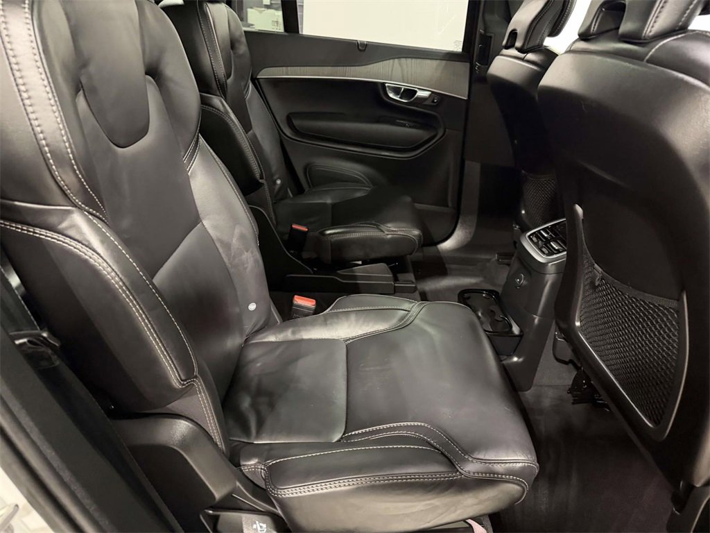 Used 2025 Volvo XC90 T8 Ultra image 10