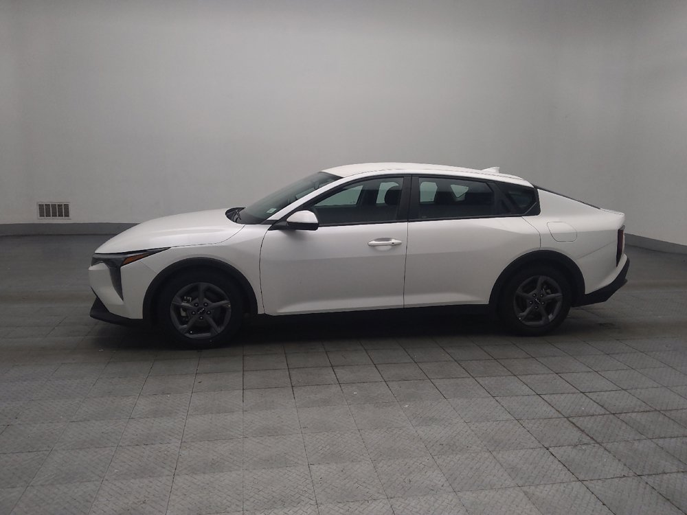 Used 2025 Kia K4 FWD image 2