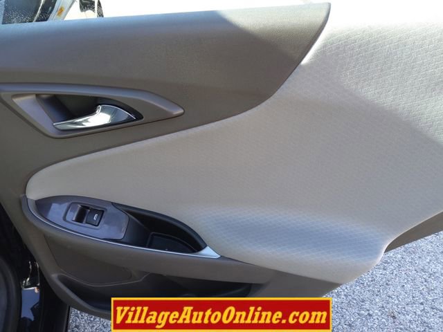 Used 2020 Chevrolet Malibu LS w/ Driver Confidence Package II image 34