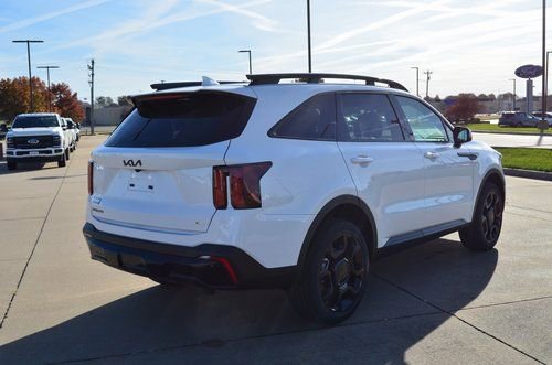 New 2026 Kia Sorento X-Line EX image 2