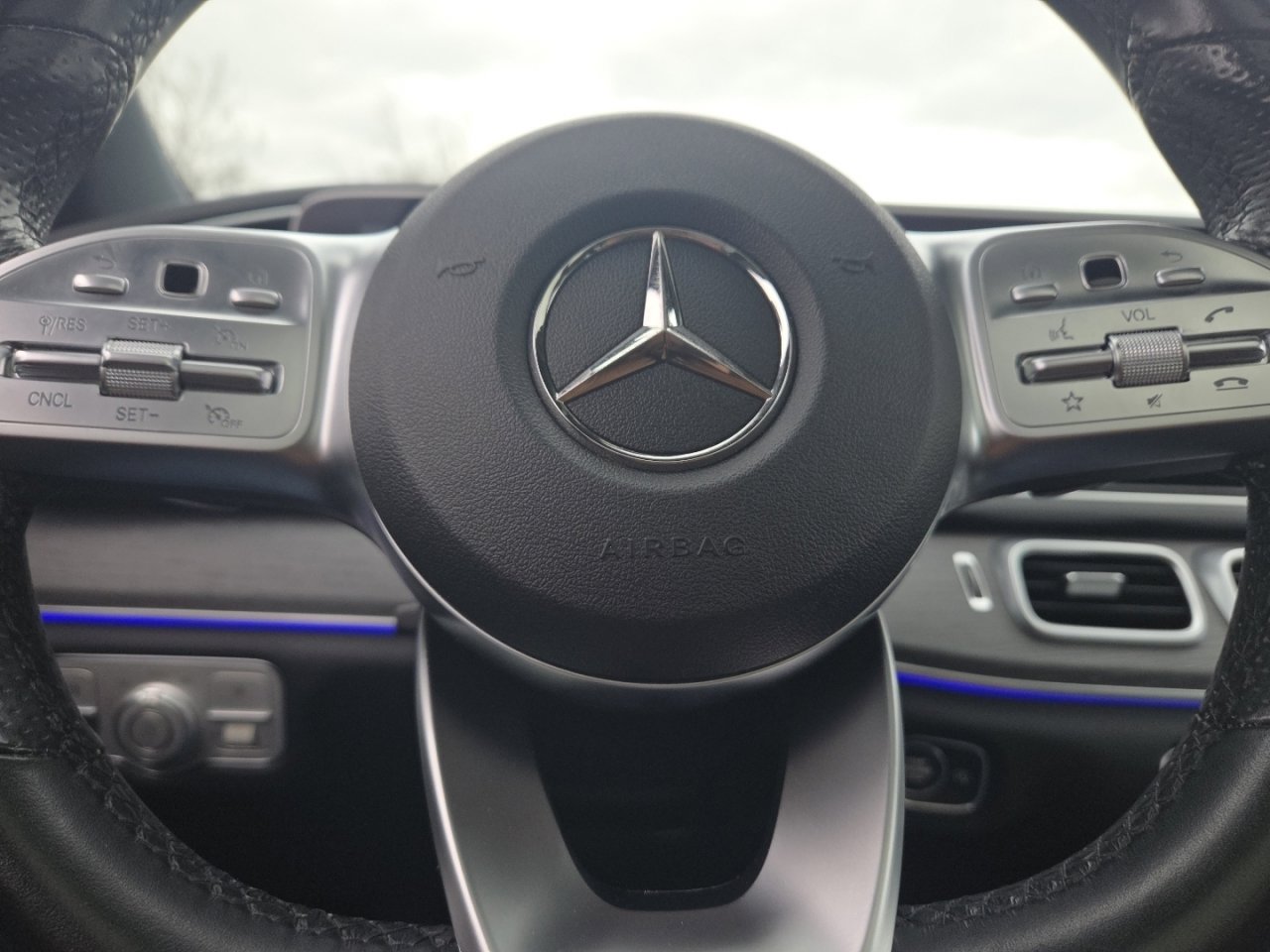 Used 2021 Mercedes-Benz C 300 4MATIC Sedan w/ Premium Package image 28