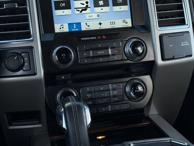 Used 2016 Ford F150 Lariat w/ Equipment Group 502A Luxury AWD/4WD image 24