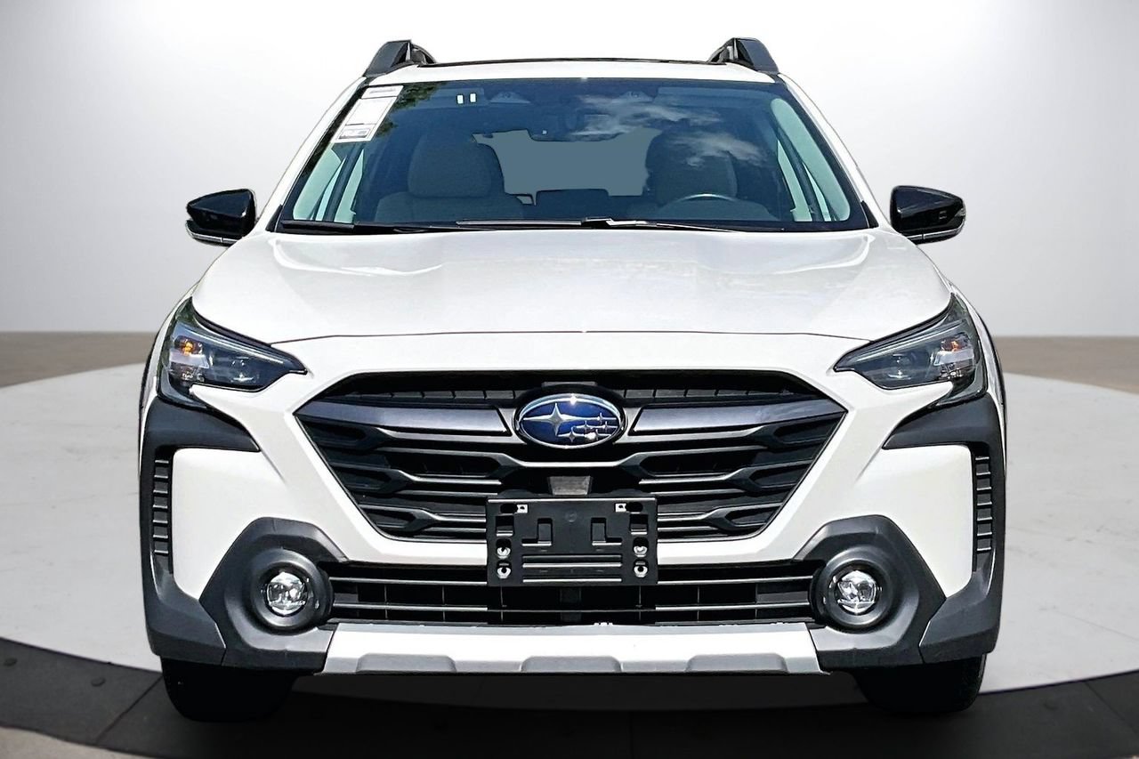 Used 2024 Subaru Outback Limited AWD/4WD image 3