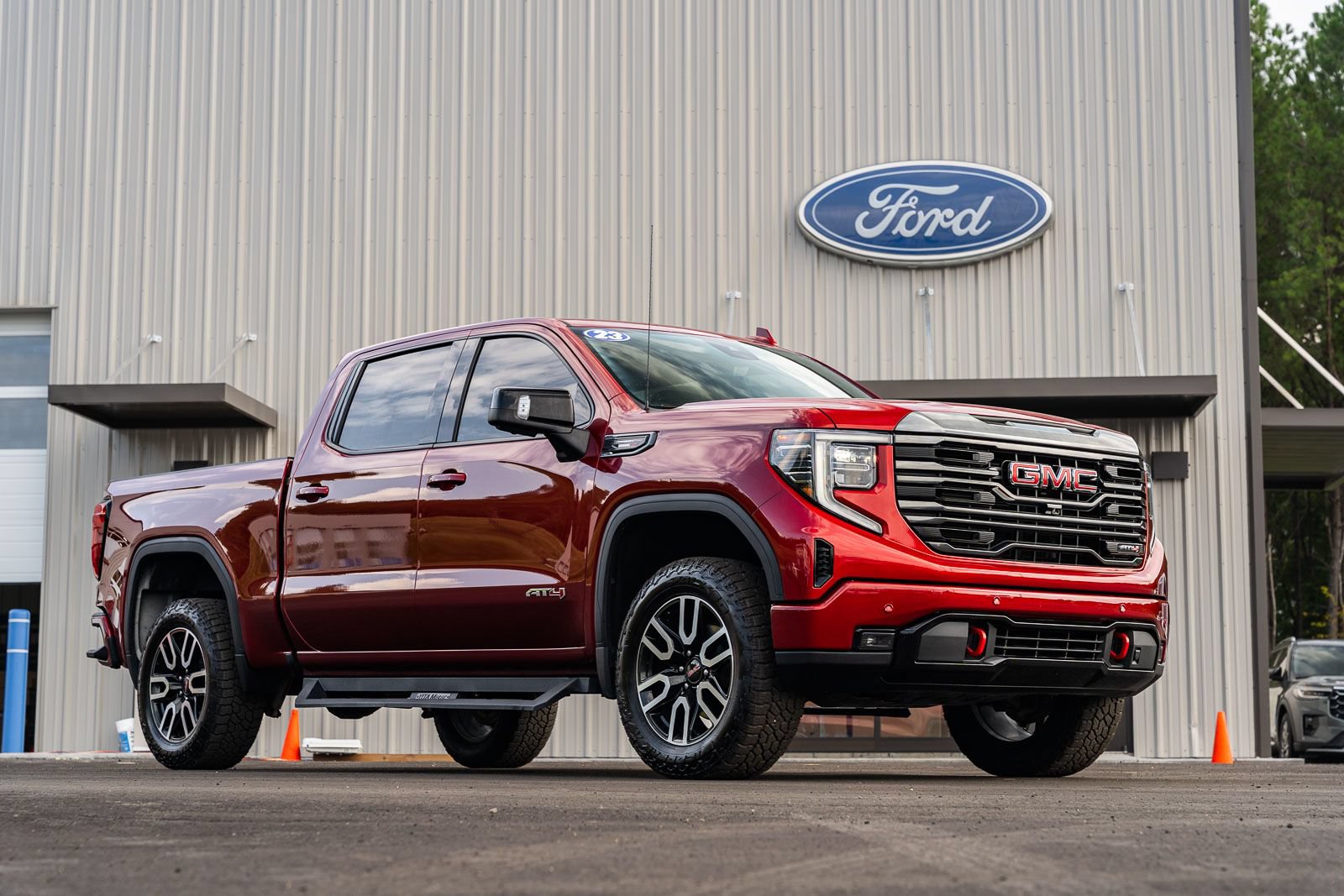 Used 2023 GMC Sierra 1500 AT4 w/ AT4 Premium Package