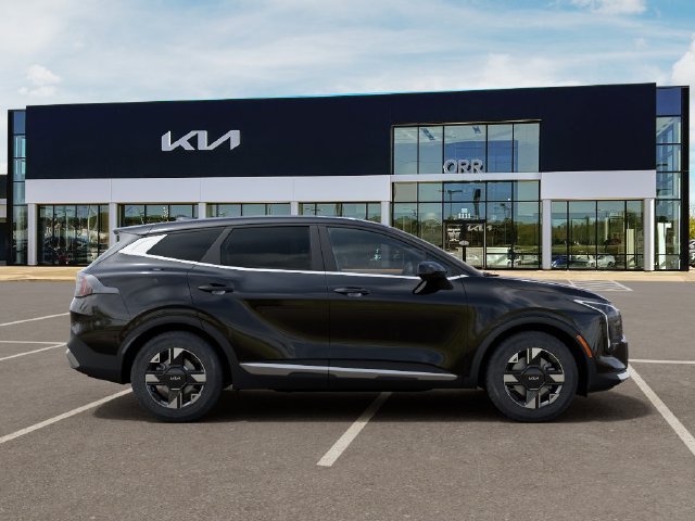 New 2027 Kia Sportage LX FWD image 7