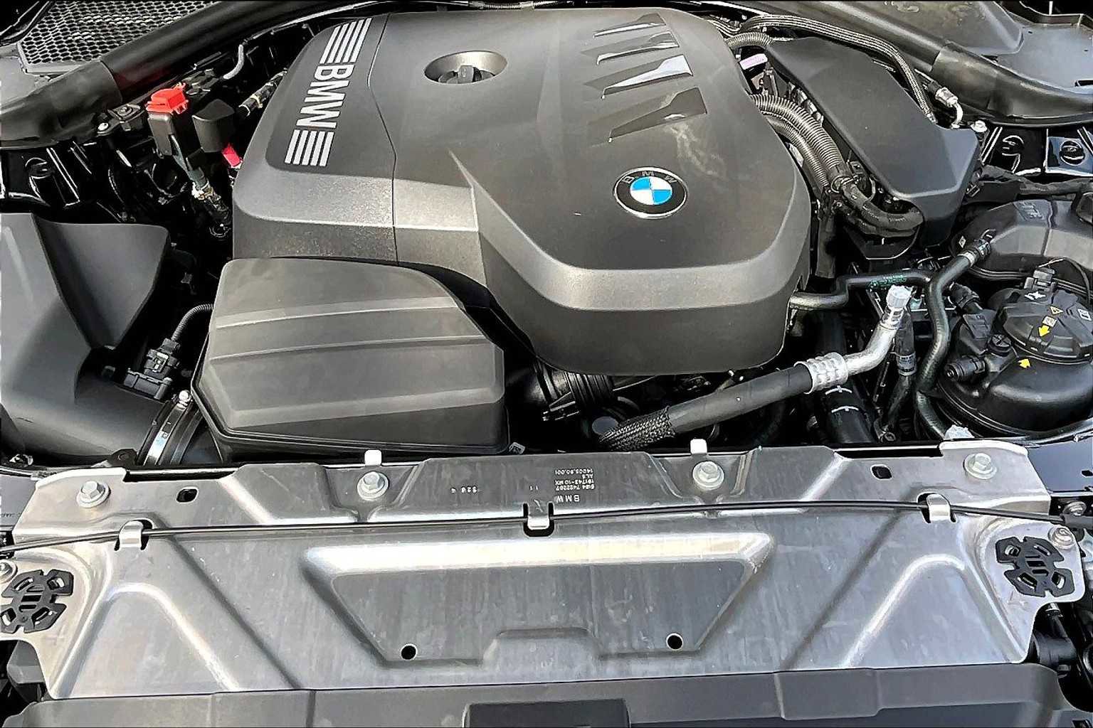 New 2025 BMW 330i Sedan w/ Premium Package image 16