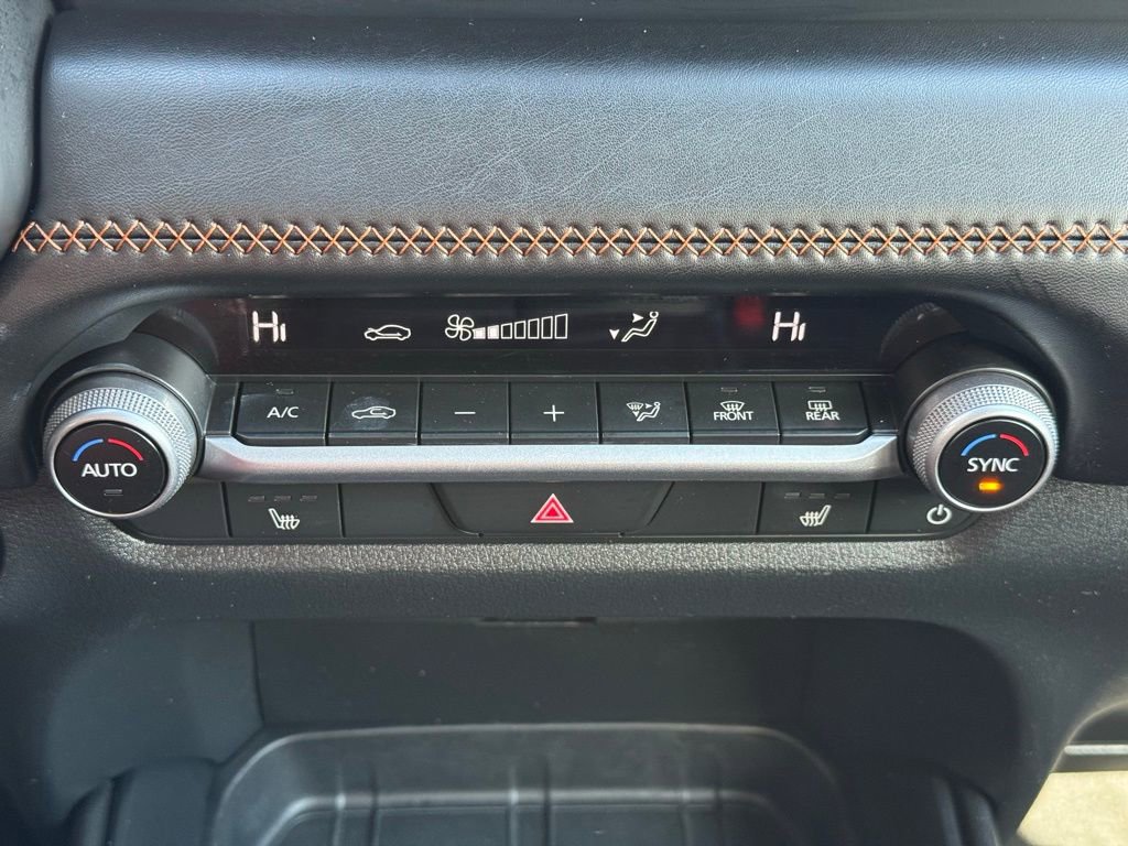 Used 2025 MAZDA CX-50 AWD 2.5 Hybrid w/ Premium Pkg image 16