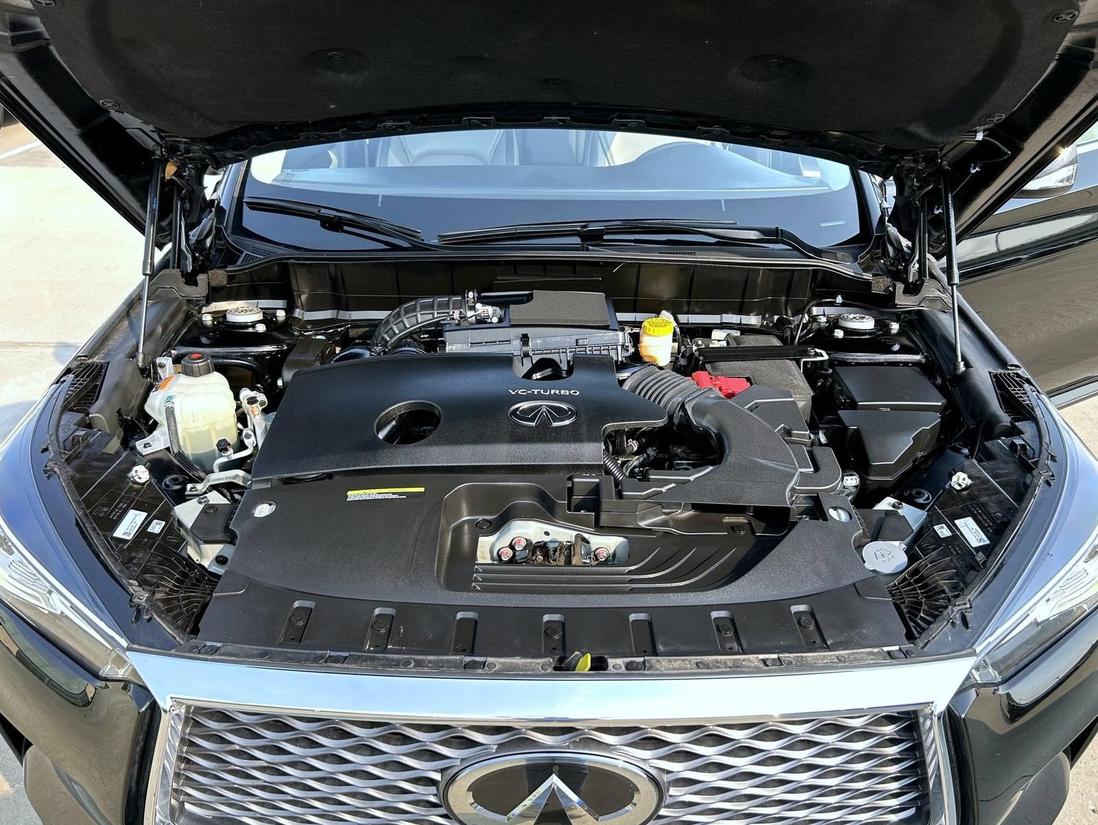 Certified 2025 INFINITI QX50 Luxe AWD/4WD image 24