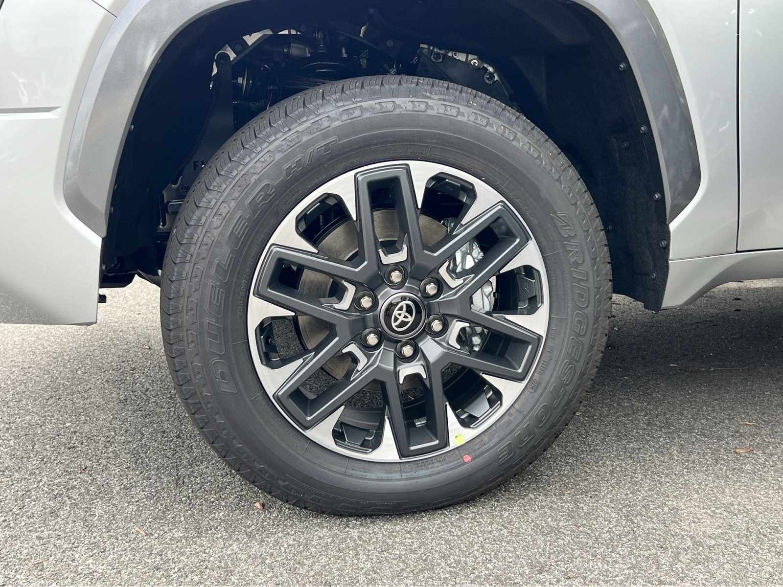 New 2026 Toyota Tundra Limited AWD/4WD image 5