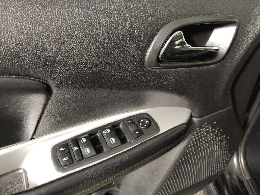 Used 2019 Dodge Journey SE w/ Connectivity Group FWD image 27