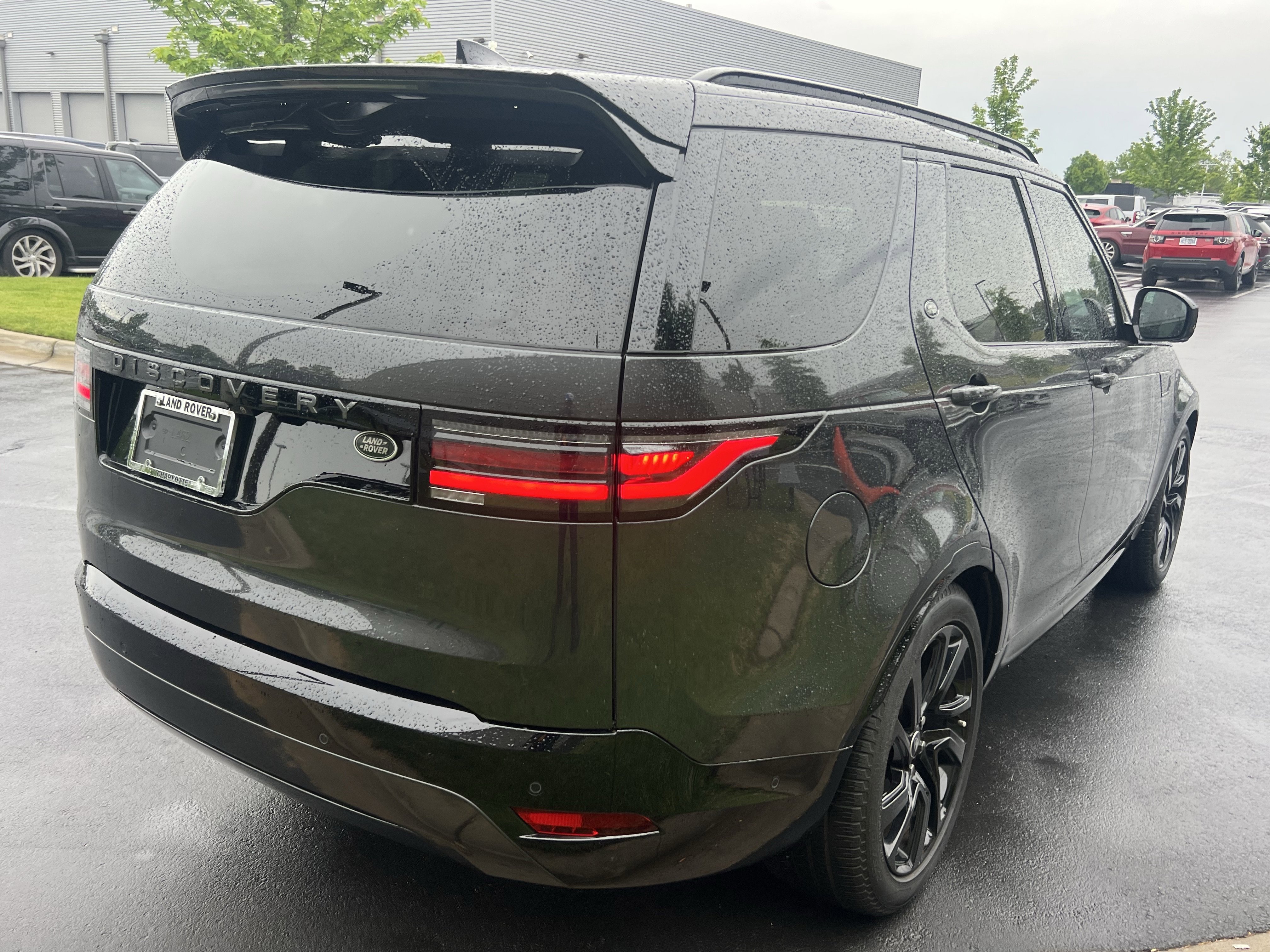 Certified 2023 Land Rover Discovery S R-Dynamic AWD/4WD image 7