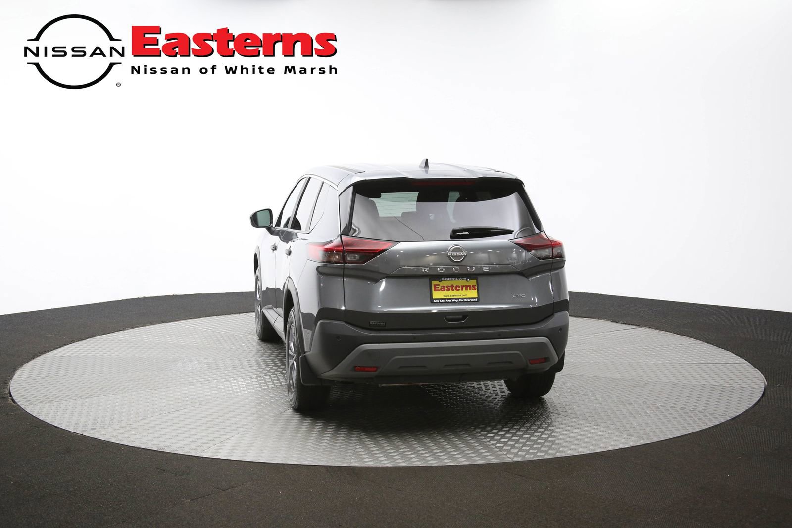 Used 2023 Nissan Rogue S image 37