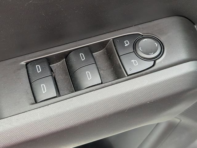 Used 2023 Chevrolet Colorado W/T image 12