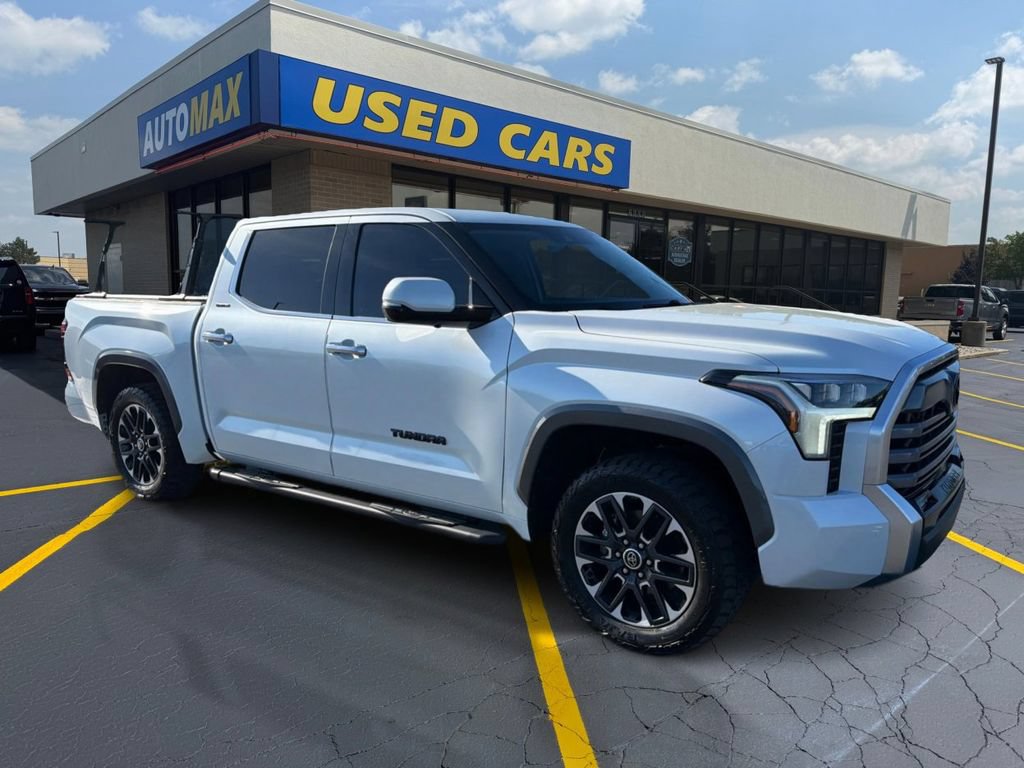 Used 2023 Toyota Tundra Limited AWD/4WD image 4
